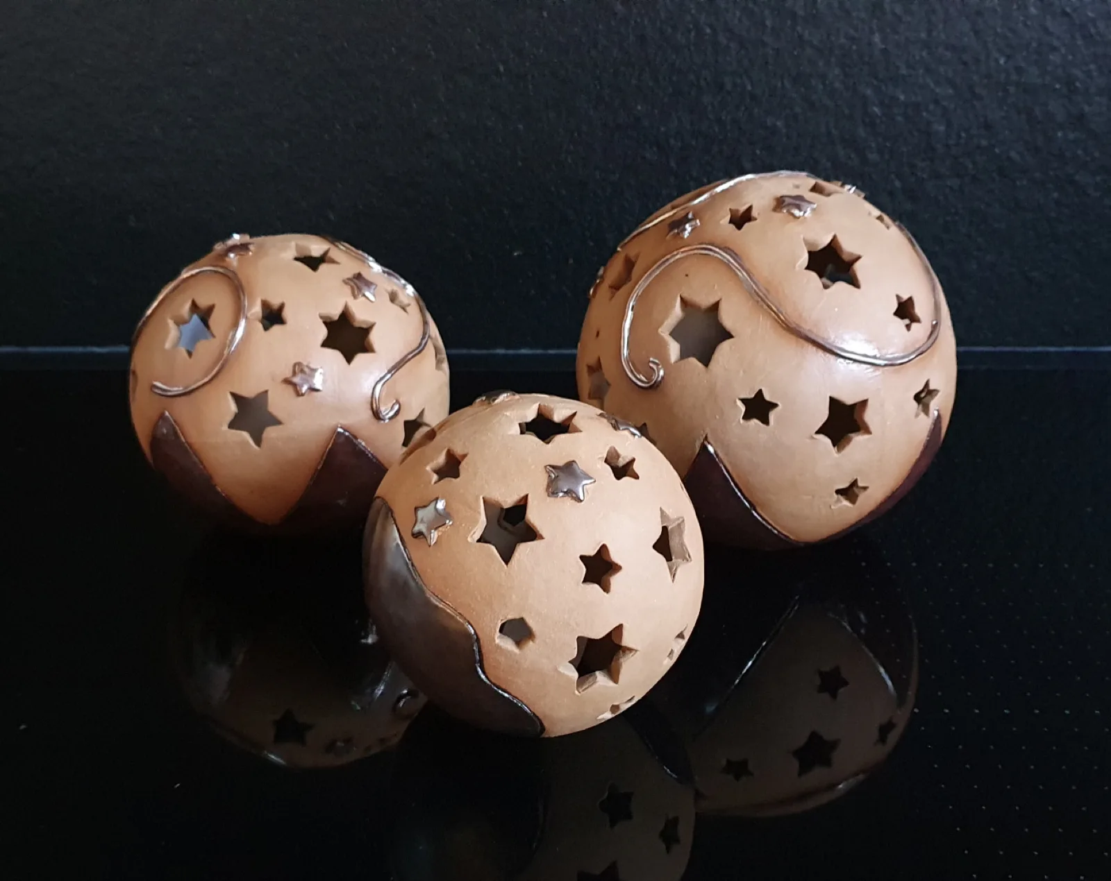 Kugeln und Sterne